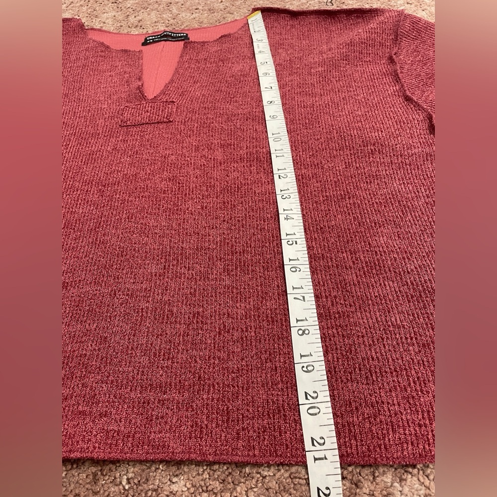 Urban Outfitters Jax Inside Out
Ribbed Notch Neck Top - Picture 8 of 11